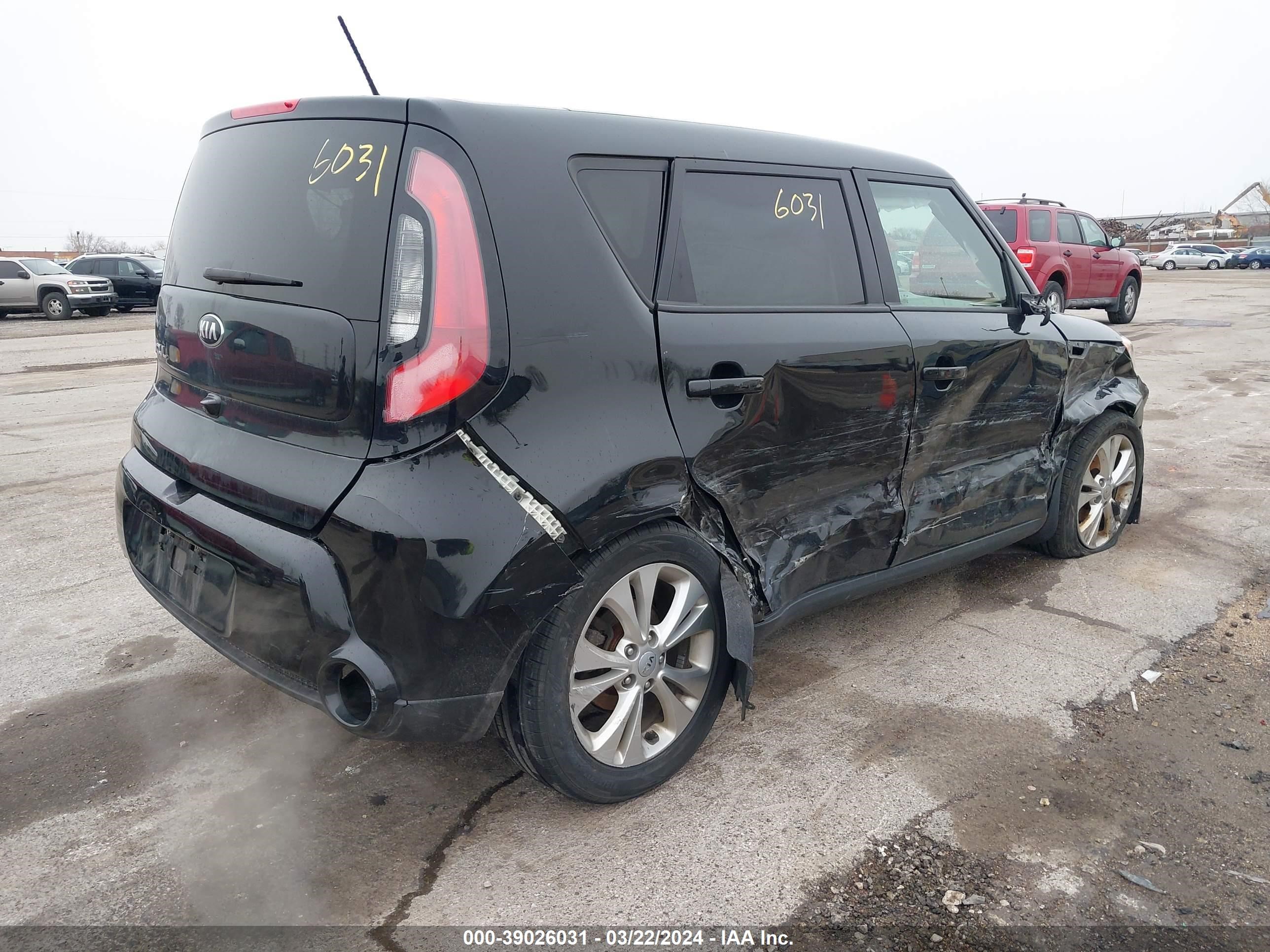 Photo 5 VIN: KNDJP3A59G7372496 - KIA SOUL 