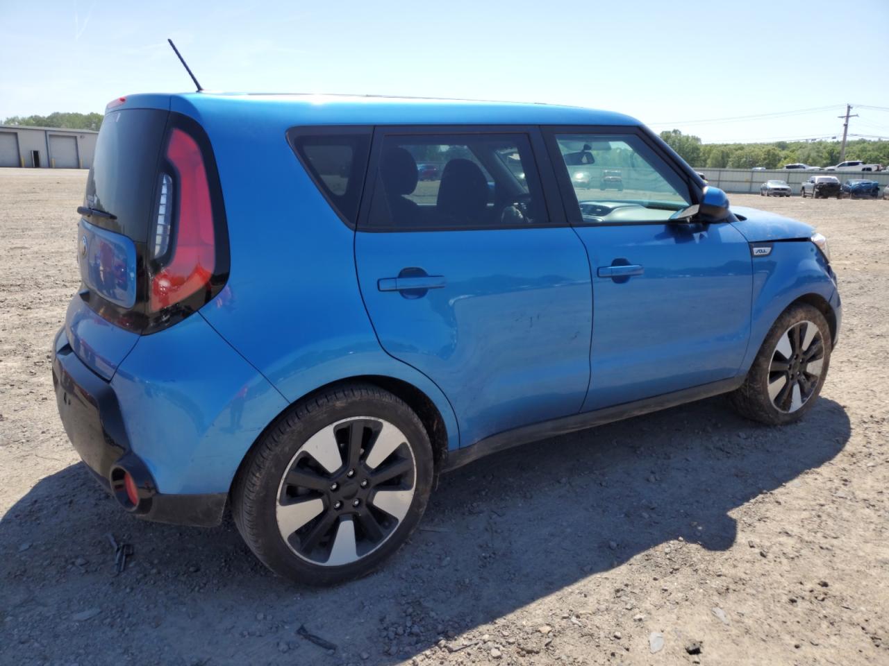 Photo 2 VIN: KNDJP3A59G7395339 - KIA SOUL 