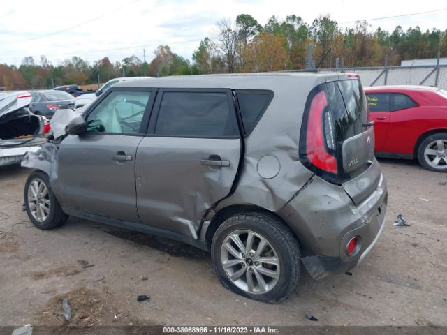 Photo 2 VIN: KNDJP3A59H7423142 - KIA SOUL 