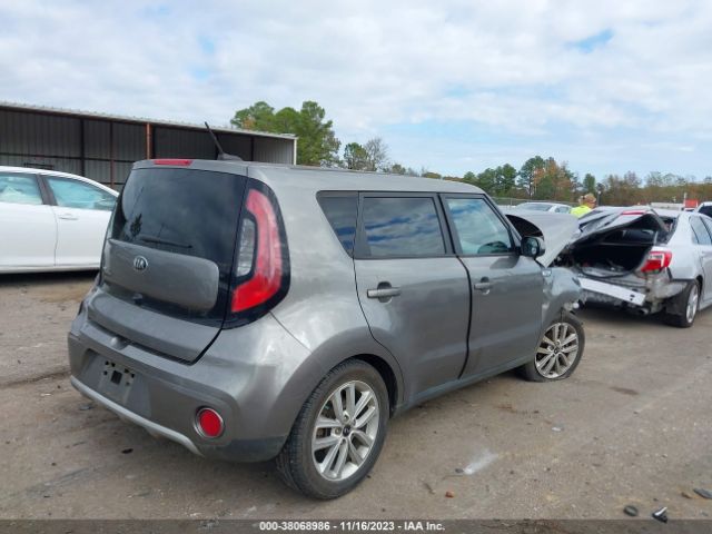 Photo 3 VIN: KNDJP3A59H7423142 - KIA SOUL 