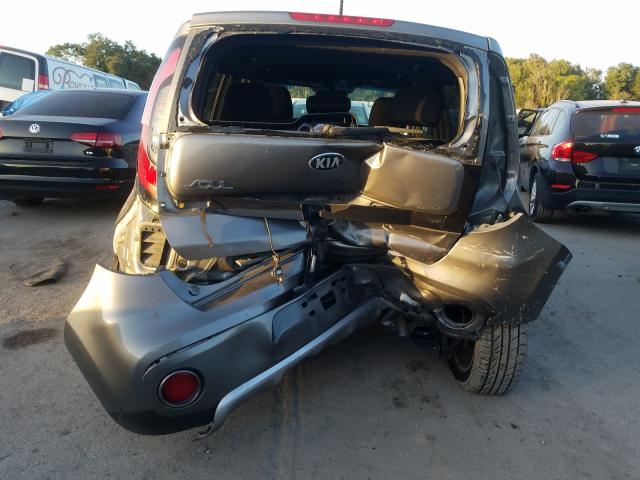 Photo 8 VIN: KNDJP3A59J7511632 - KIA SOUL + 