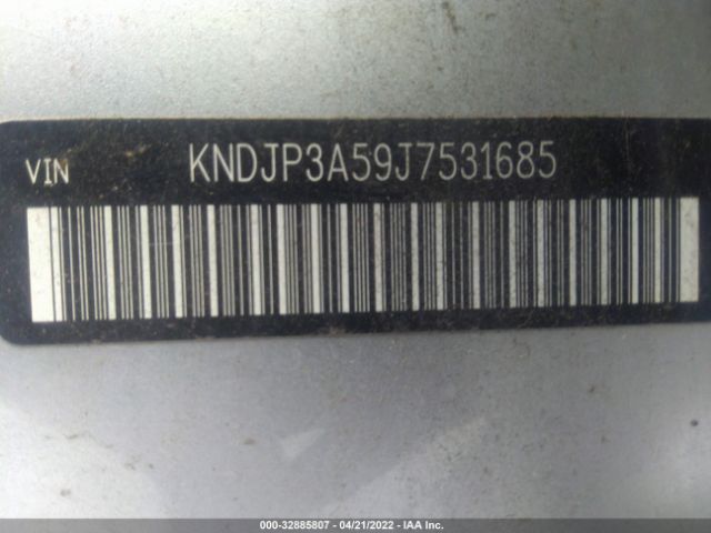 Photo 8 VIN: KNDJP3A59J7531685 - KIA SOUL 