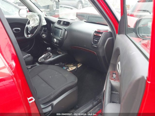 Photo 4 VIN: KNDJP3A59J7567375 - KIA SOUL 