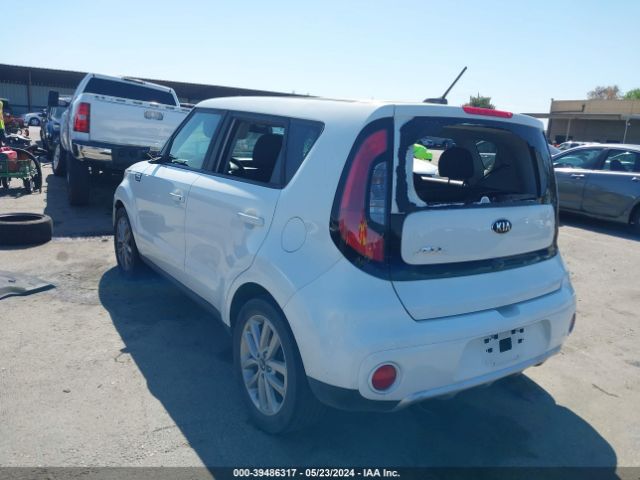 Photo 2 VIN: KNDJP3A59J7900271 - KIA SOUL 