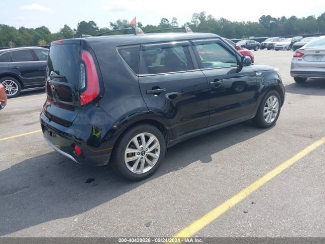 Photo 3 VIN: KNDJP3A59J7904739 - KIA SOUL 