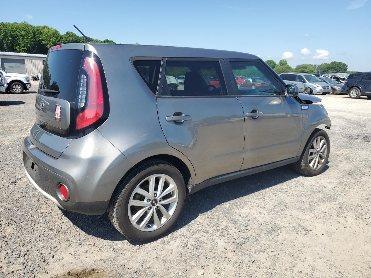 Photo 2 VIN: KNDJP3A59K7632243 - KIA SOUL 