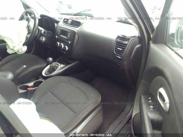 Photo 4 VIN: KNDJP3A5XE7010318 - KIA SOUL 