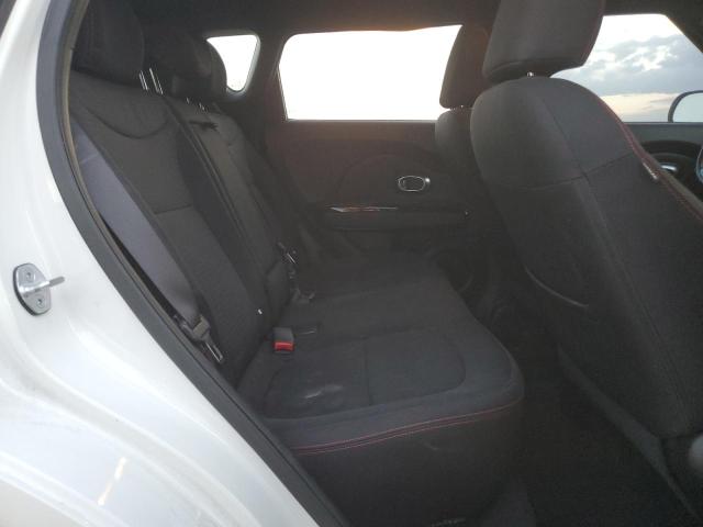 Photo 10 VIN: KNDJP3A5XE7031380 - KIA SOUL + 