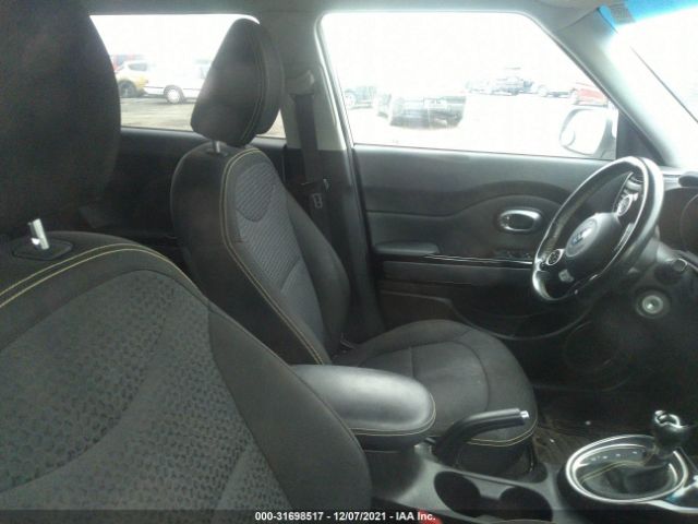 Photo 4 VIN: KNDJP3A5XE7033789 - KIA SOUL 