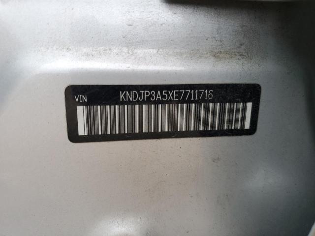 Photo 12 VIN: KNDJP3A5XE7711716 - KIA SOUL 