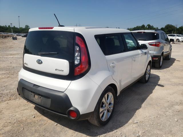 Photo 3 VIN: KNDJP3A5XF7184634 - KIA SOUL + 