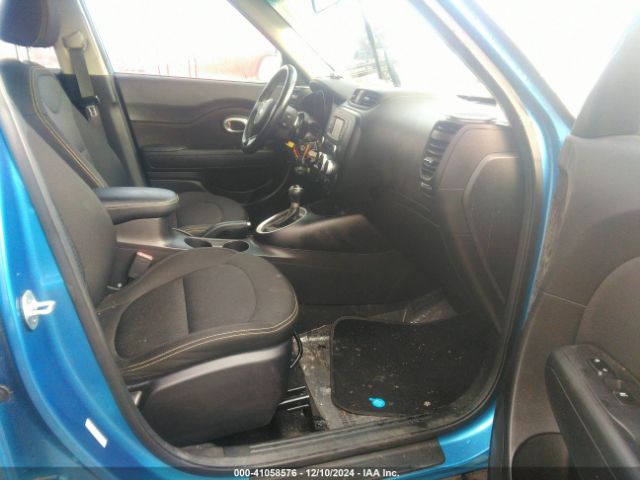 Photo 4 VIN: KNDJP3A5XG7302280 - KIA SOUL 