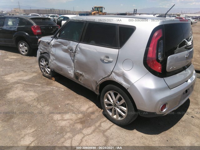 Photo 2 VIN: KNDJP3A5XH7438166 - KIA SOUL 