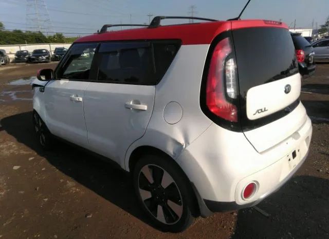 Photo 2 VIN: KNDJP3A5XH7440337 - KIA SOUL 