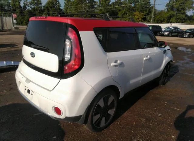 Photo 3 VIN: KNDJP3A5XH7440337 - KIA SOUL 