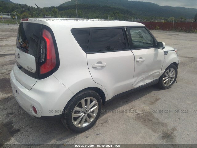 Photo 3 VIN: KNDJP3A5XH7443691 - KIA SOUL 