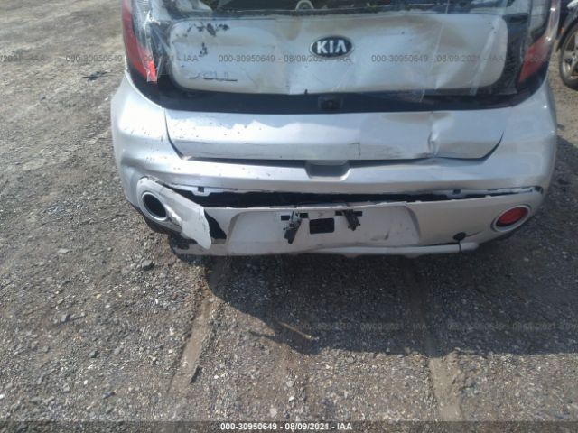 Photo 5 VIN: KNDJP3A5XH7445585 - KIA SOUL 