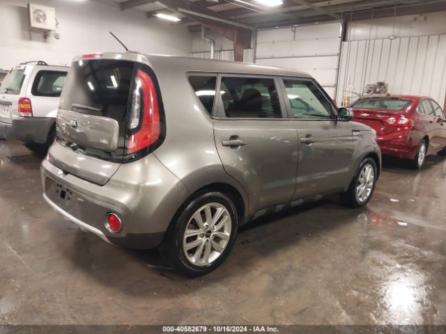 Photo 3 VIN: KNDJP3A5XH7449006 - KIA SOUL 