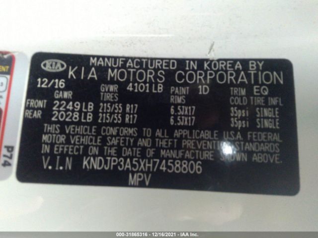 Photo 8 VIN: KNDJP3A5XH7458806 - KIA SOUL 