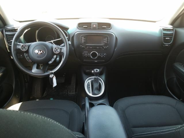 Photo 8 VIN: KNDJP3A5XH7460507 - KIA SOUL + 