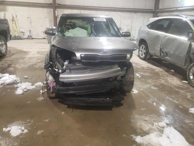 Photo 4 VIN: KNDJP3A5XH7480711 - KIA SOUL + 