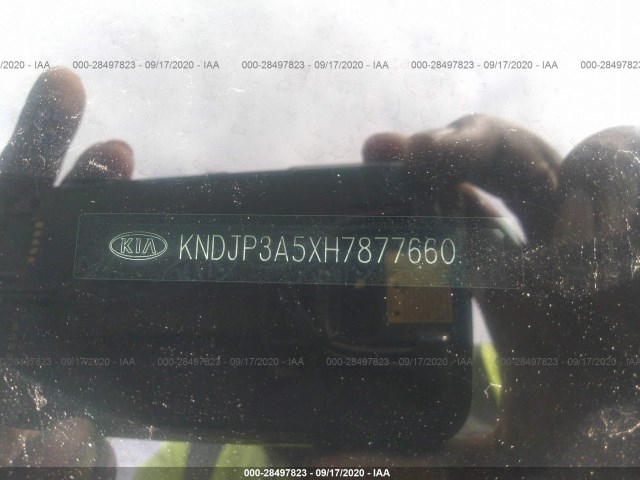 Photo 8 VIN: KNDJP3A5XH7877660 - KIA SOUL 