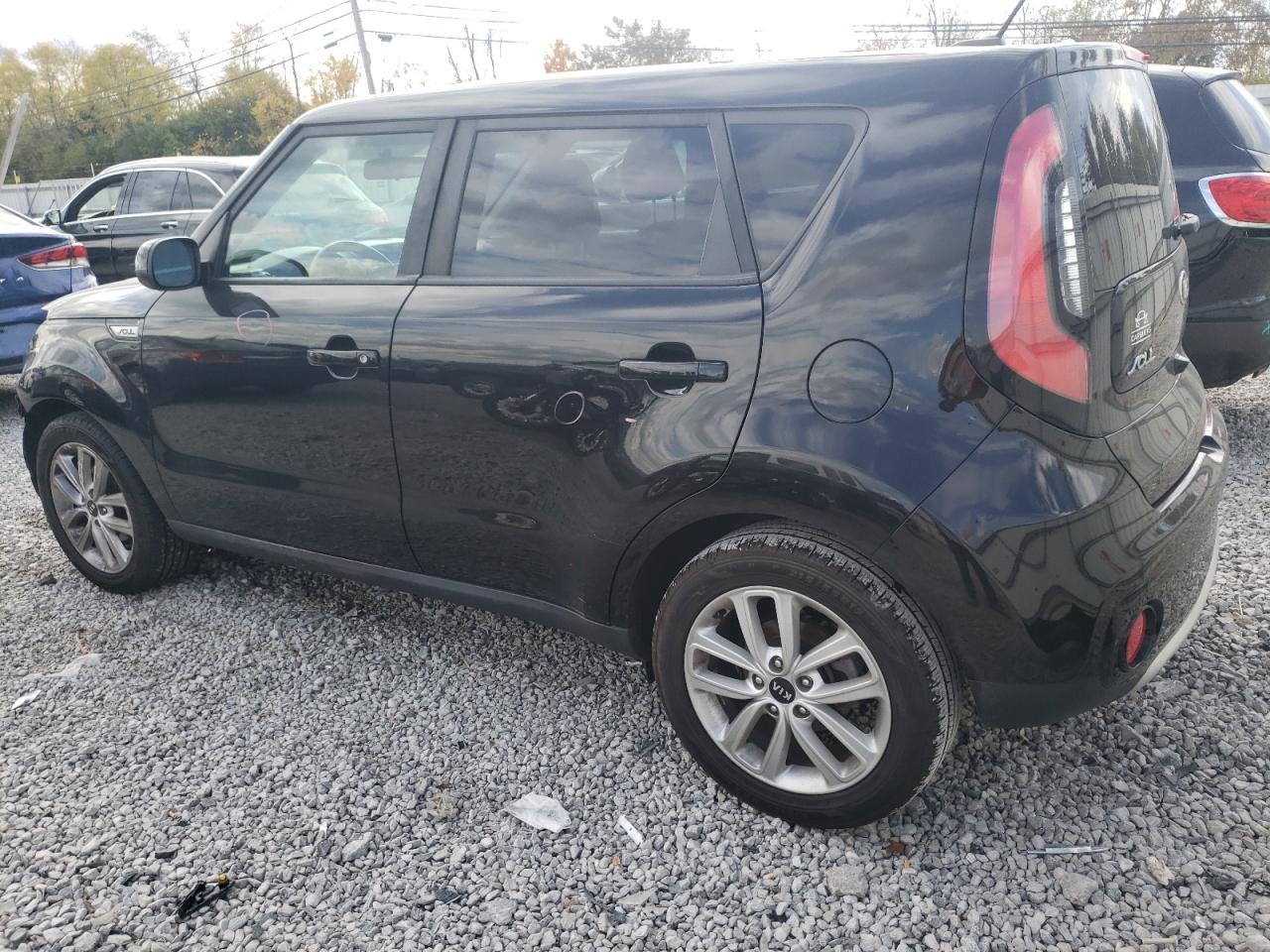 Photo 1 VIN: KNDJP3A5XJ7506021 - KIA SOUL 