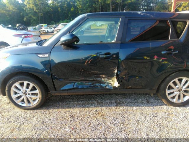 Photo 5 VIN: KNDJP3A5XJ7541139 - KIA SOUL 