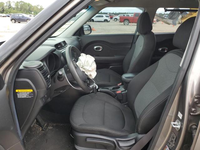 Photo 6 VIN: KNDJP3A5XJ7555137 - KIA SOUL + 