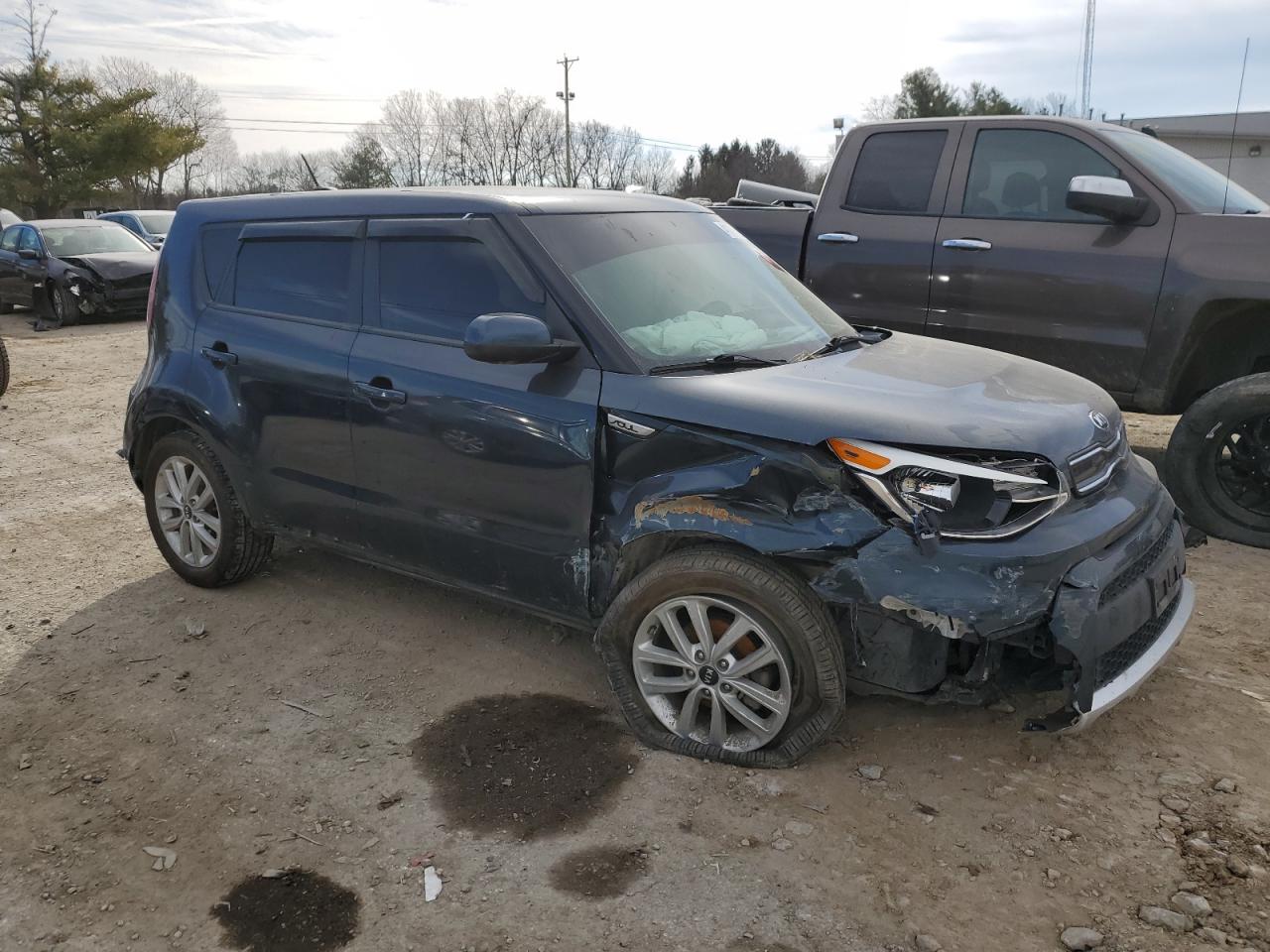 Photo 3 VIN: KNDJP3A5XJ7599316 - KIA SOUL 