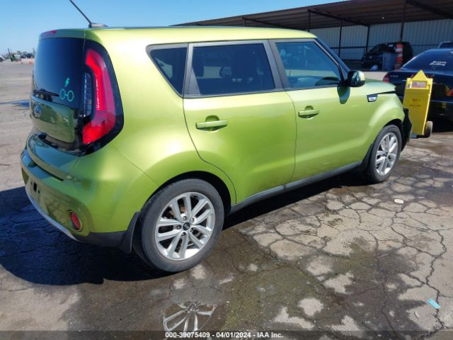 Photo 3 VIN: KNDJP3A5XJ7895484 - KIA SOUL 