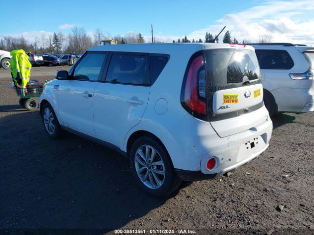 Photo 2 VIN: KNDJP3A5XJ7897977 - KIA SOUL 