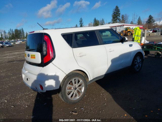 Photo 3 VIN: KNDJP3A5XJ7897977 - KIA SOUL 