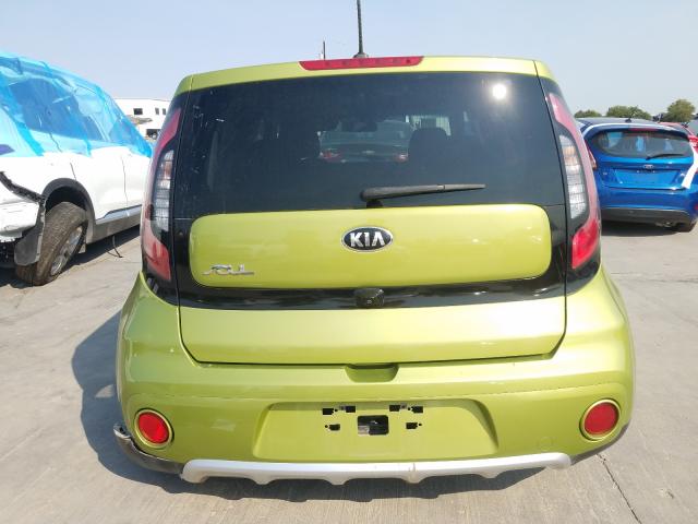 Photo 8 VIN: KNDJP3A5XJ7904670 - KIA SOUL + 