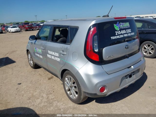 Photo 2 VIN: KNDJP3A5XK7009956 - KIA SOUL 