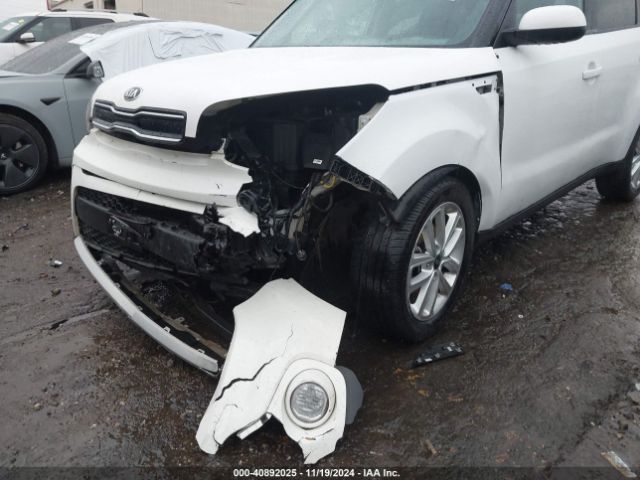 Photo 5 VIN: KNDJP3A5XK7024571 - KIA SOUL 