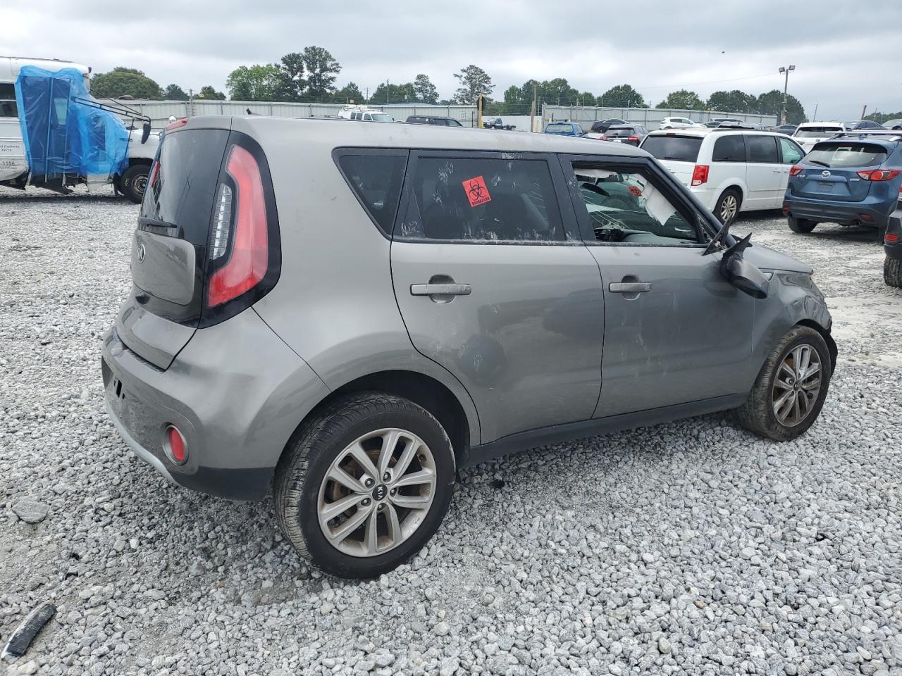 Photo 2 VIN: KNDJP3A5XK7630257 - KIA SOUL 