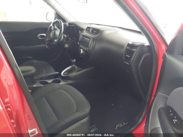 Photo 4 VIN: KNDJP3A5XK7633322 - KIA SOUL 