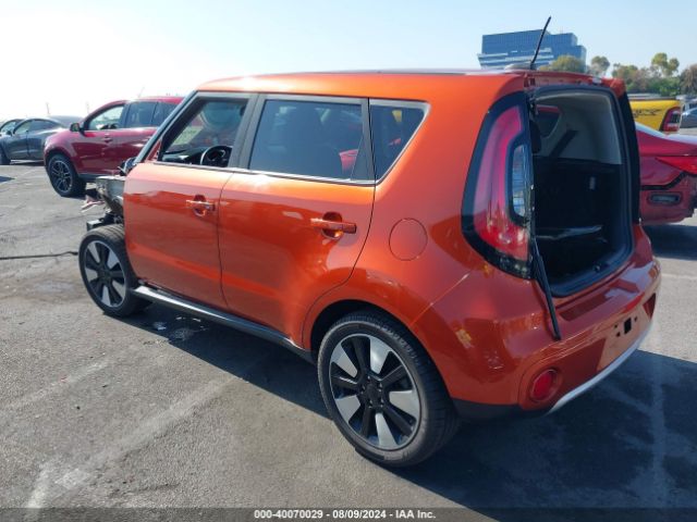 Photo 2 VIN: KNDJP3A5XK7638536 - KIA SOUL 