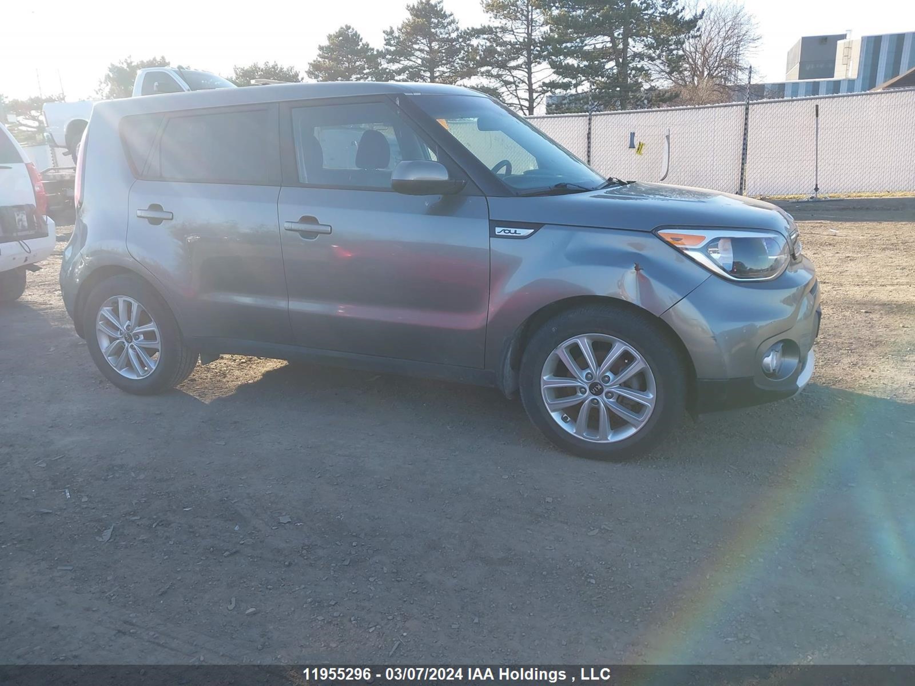 Photo 11 VIN: KNDJP3A5XK7681547 - KIA SOUL 