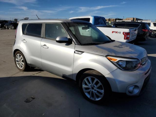 Photo 3 VIN: KNDJP3A5XK7696078 - KIA SOUL 