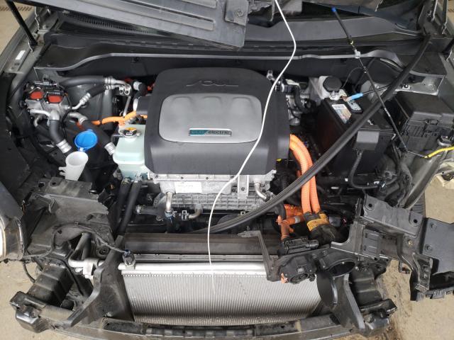 Photo 6 VIN: KNDJP3AE0G7012873 - KIA SOUL EV 