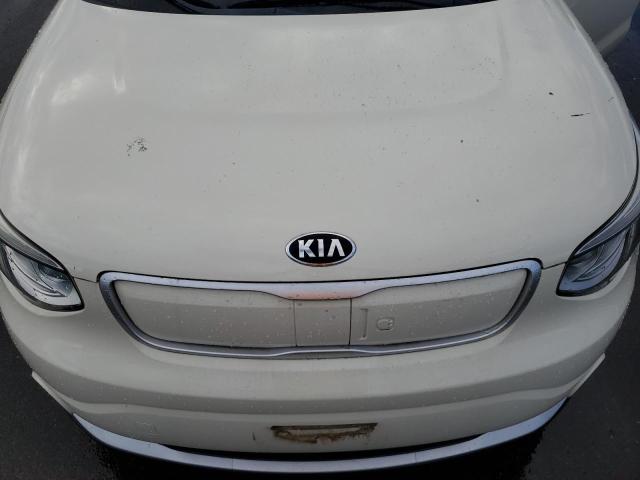 Photo 11 VIN: KNDJP3AE2J7026684 - KIA SOUL EV 