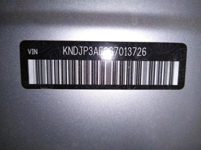 Photo 9 VIN: KNDJP3AE3G7013726 - KIA SOUL EV 