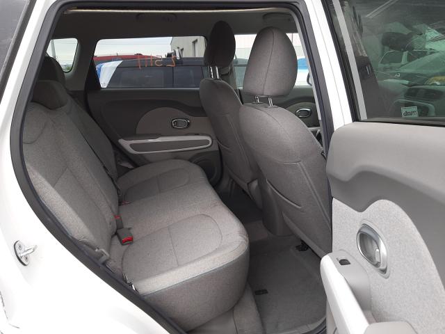 Photo 5 VIN: KNDJP3AE4H7018791 - KIA SOUL EV 