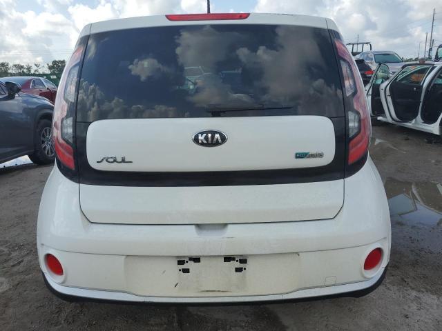 Photo 5 VIN: KNDJP3AE6G7013722 - KIA SOUL EV 