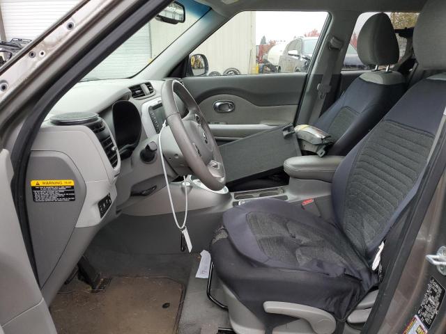 Photo 6 VIN: KNDJP3AE8H7021662 - KIA SOUL EV 