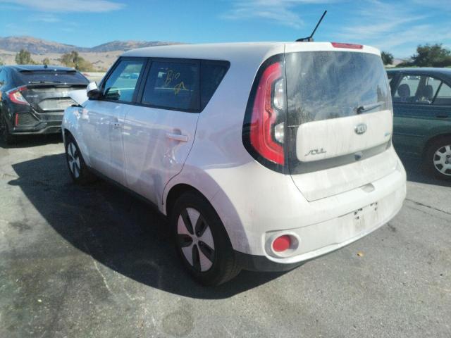 Photo 2 VIN: KNDJP3AE9J7026519 - KIA SOUL EV 