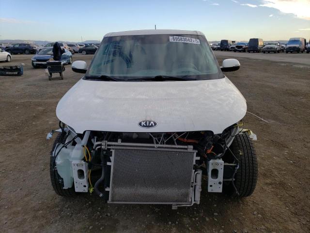 Photo 4 VIN: KNDJP3AEXG7016994 - KIA SOUL EV 