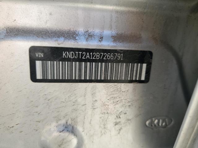 Photo 11 VIN: KNDJT2A12B7266791 - KIA SOUL 